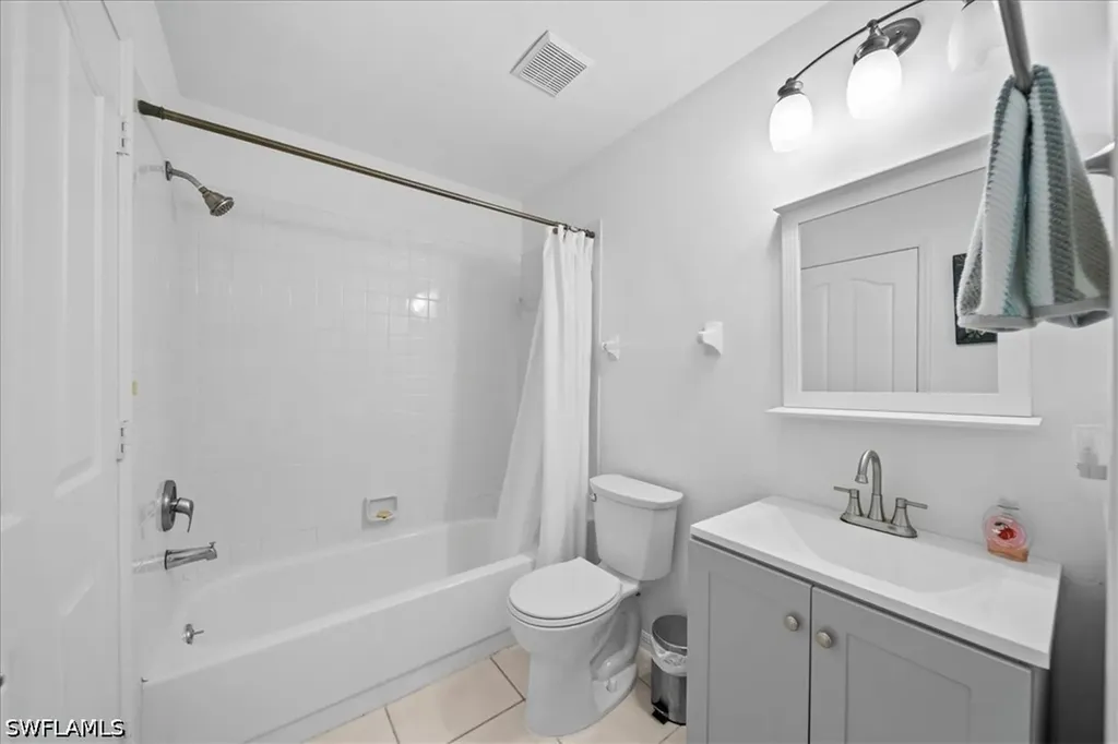 627 Saint Andrews Boulevard Naples FL 34113