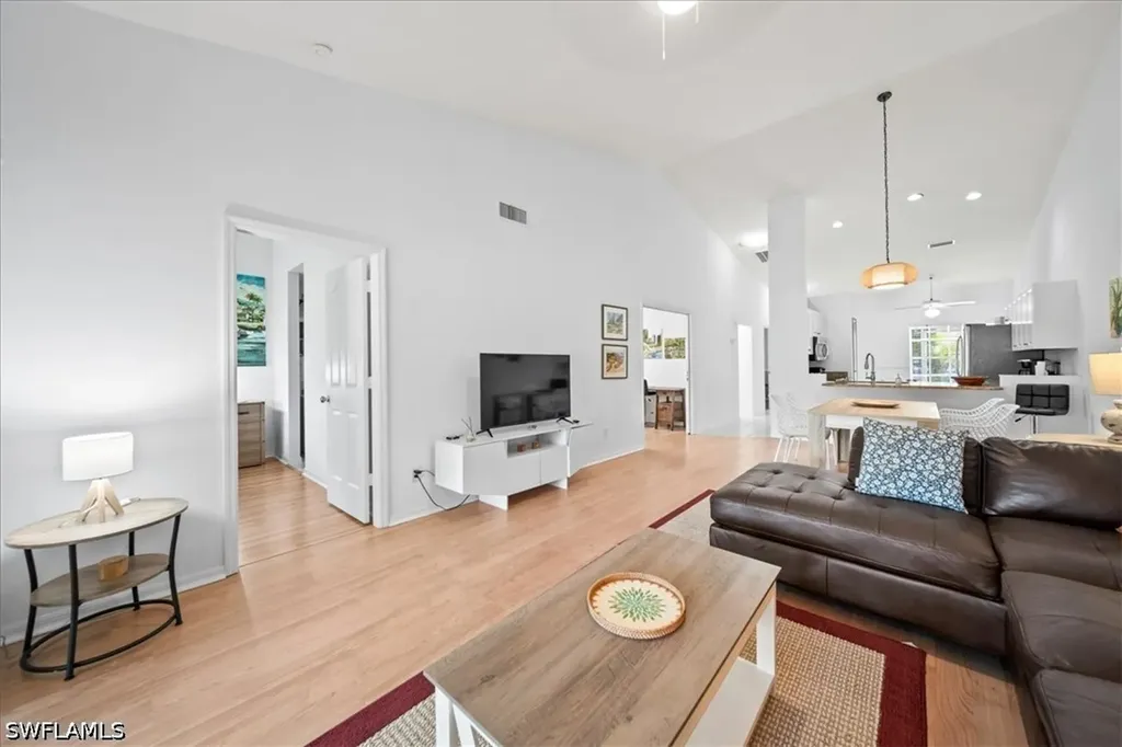 627 Saint Andrews Boulevard Naples FL 34113
