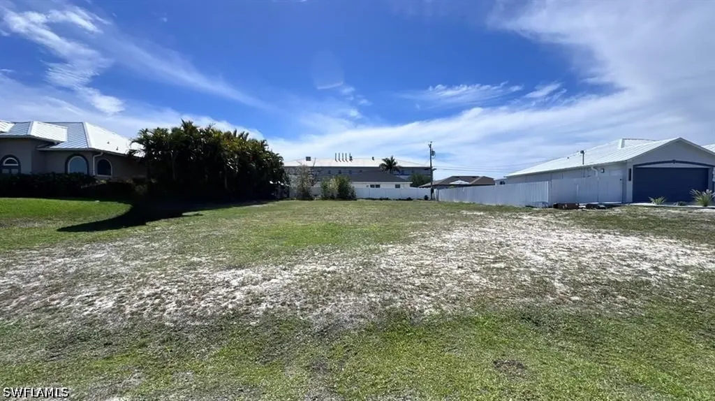 1614 SW 6th Avenue Cape Coral FL 33991