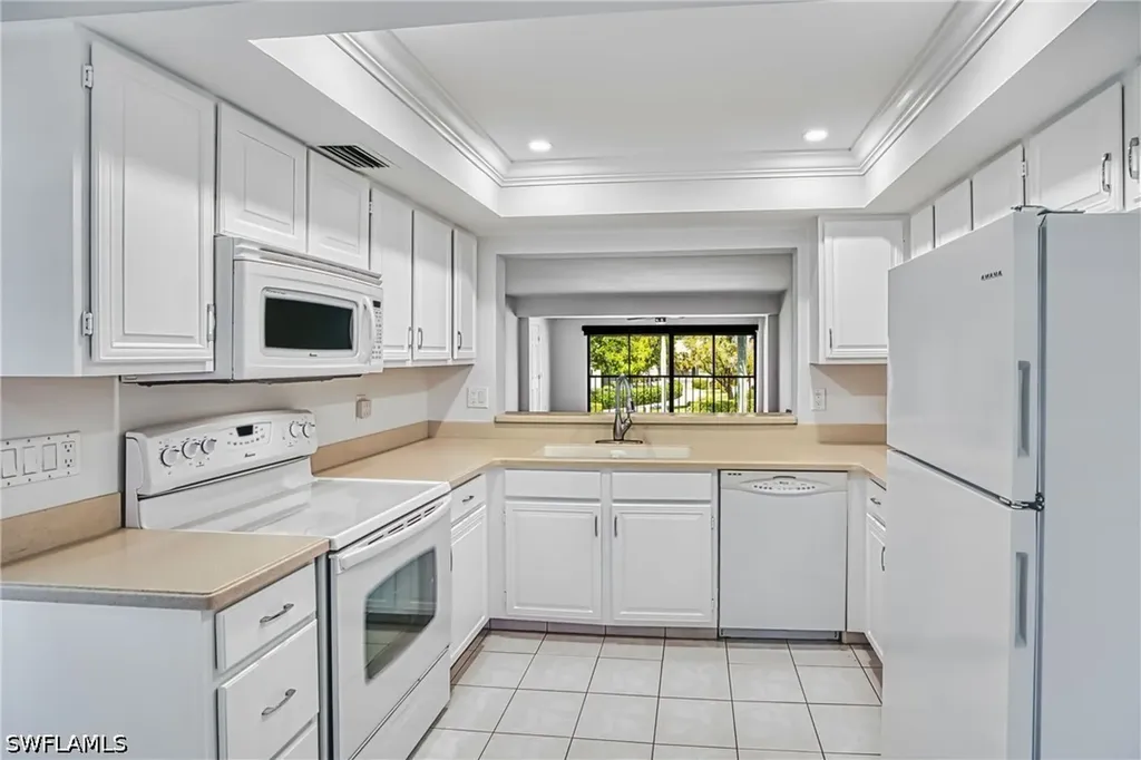 7430 Lake Breeze Drive Fort Myers FL 33907