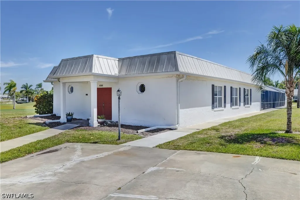7079 Esquire Court Fort Myers FL 33919