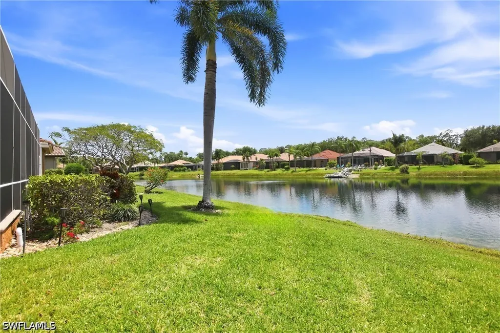 10815 Phoenix Way Naples FL 34119