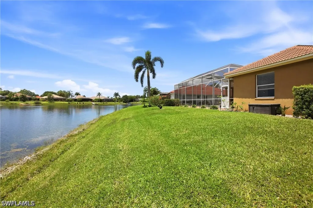 10815 Phoenix Way Naples FL 34119