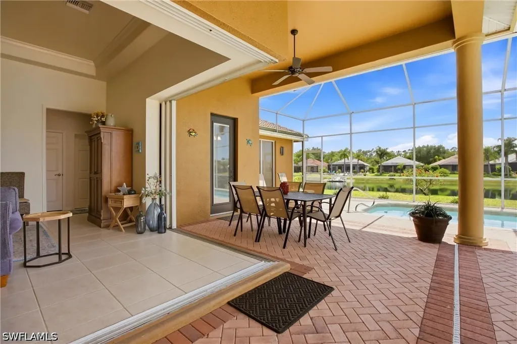 10815 Phoenix Way Naples FL 34119