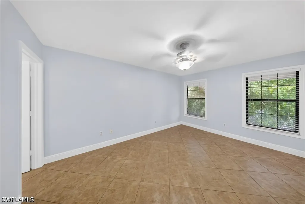 5270 Treetops Drive Naples FL 34113