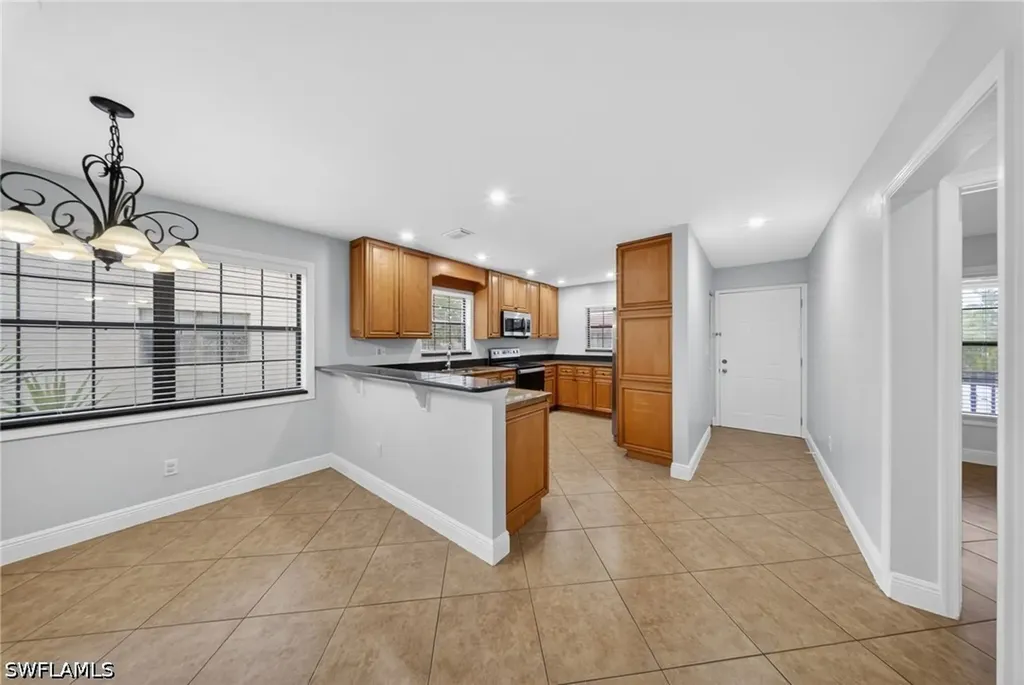 5270 Treetops Drive Naples FL 34113