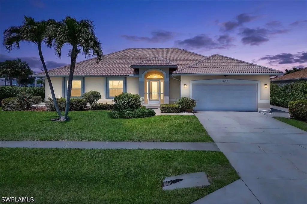1390 Wayne Avenue Marco Island FL 34145