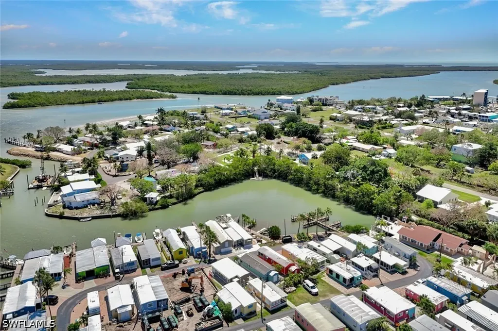 414 Papaya Street Goodland FL 34140