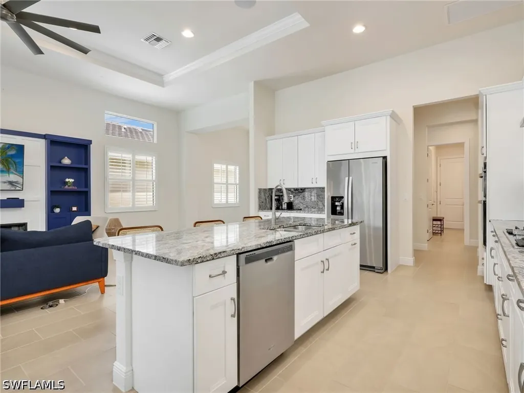 9288 Cayman Drive Naples FL 34114