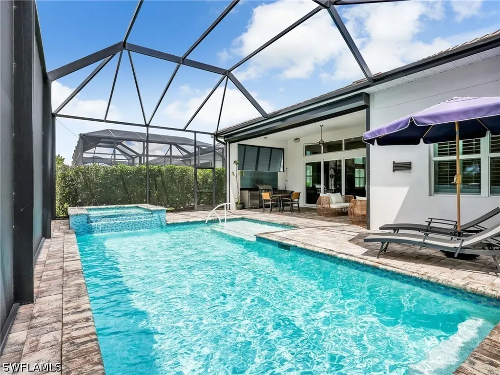 9288 Cayman Drive Naples FL 34114