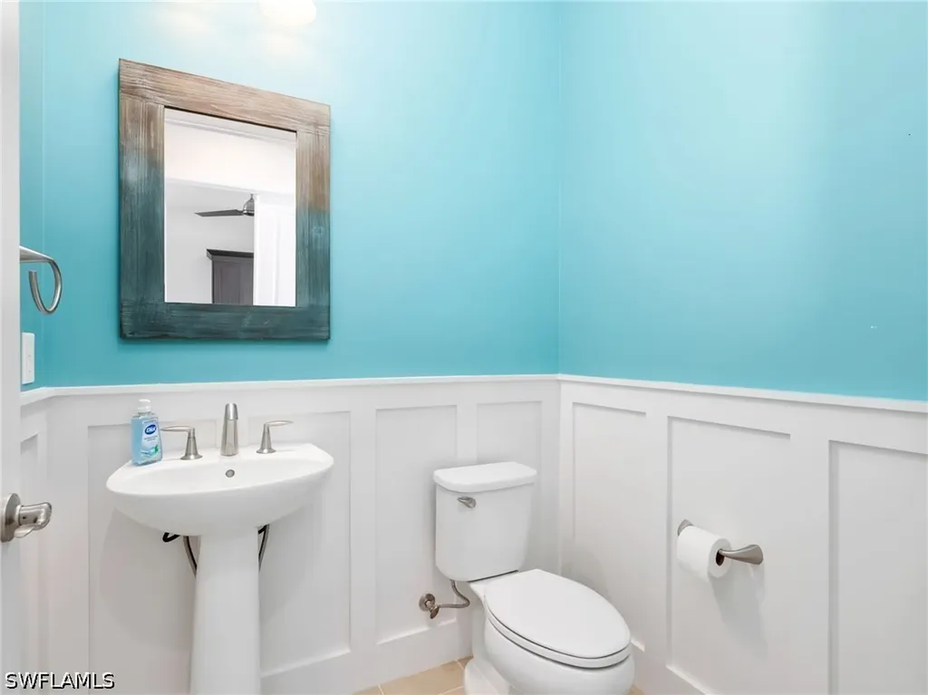 9288 Cayman Drive Naples FL 34114