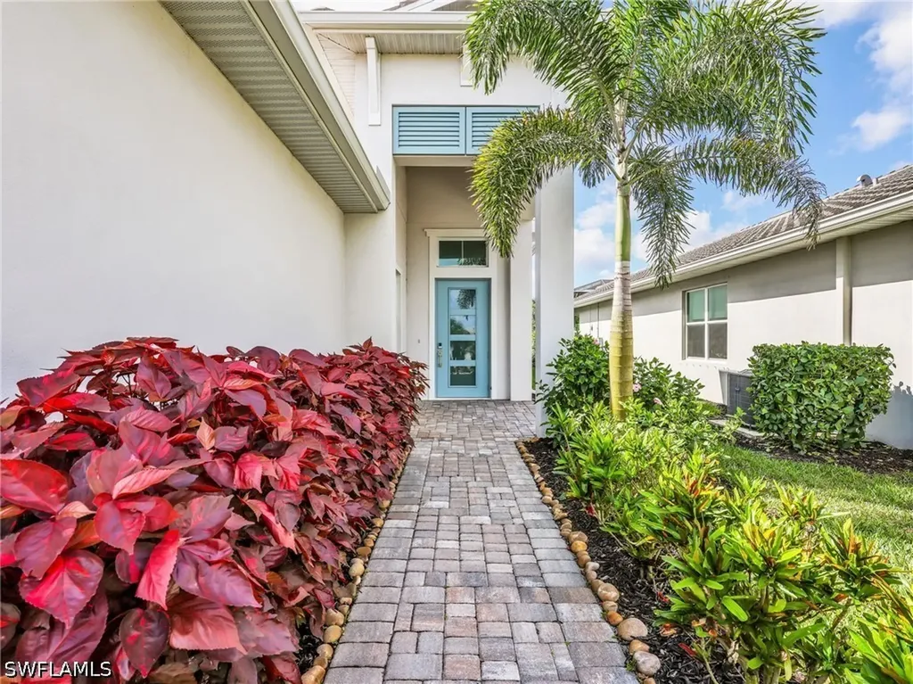 9288 Cayman Drive Naples FL 34114