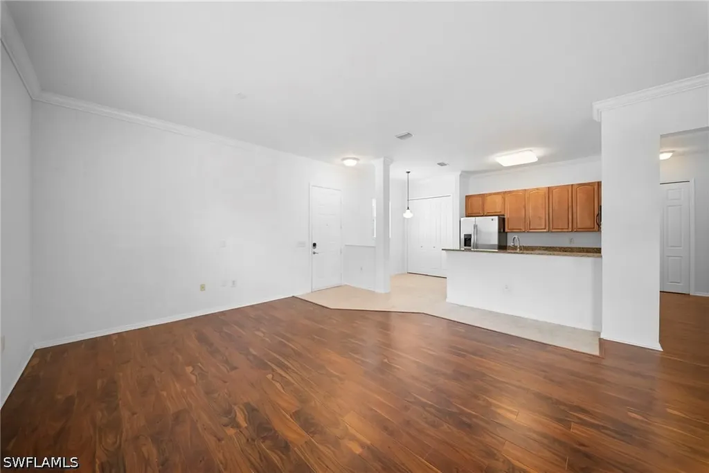 970 Peggy Circle Naples FL 34113