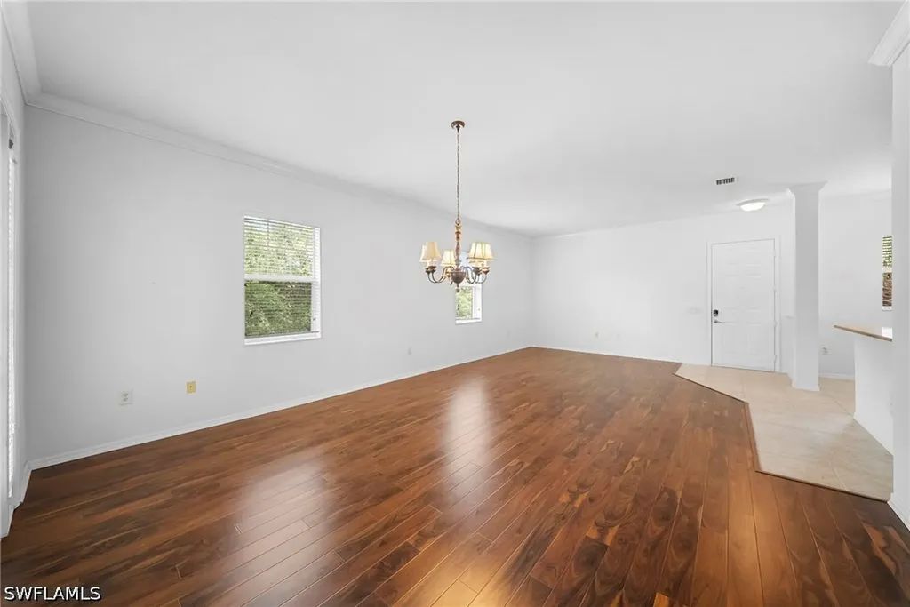 970 Peggy Circle Naples FL 34113