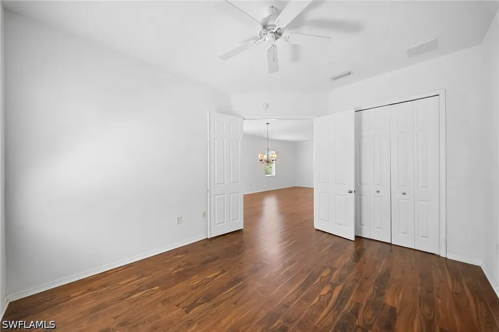 970 Peggy Circle Naples FL 34113