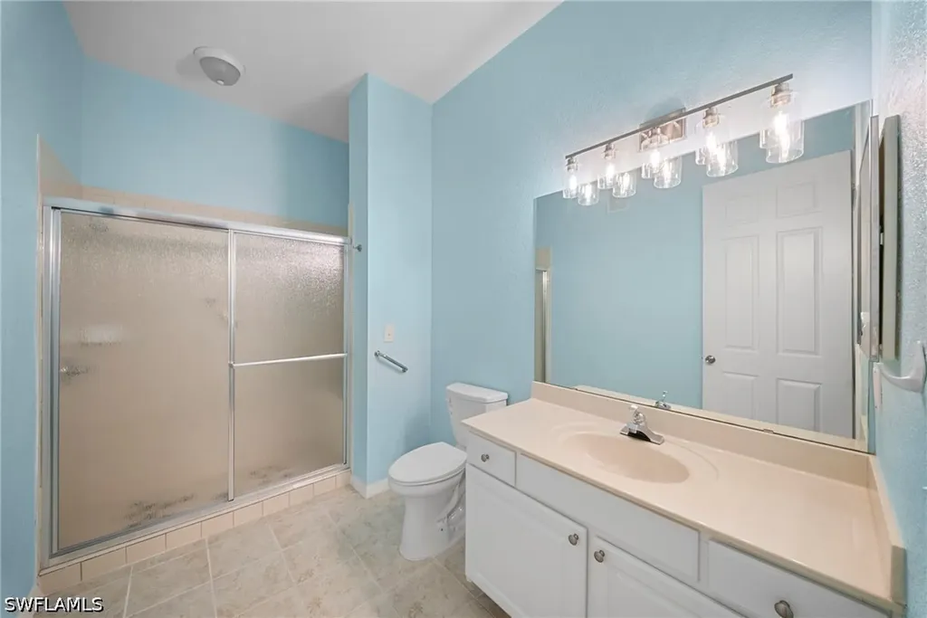 970 Peggy Circle Naples FL 34113