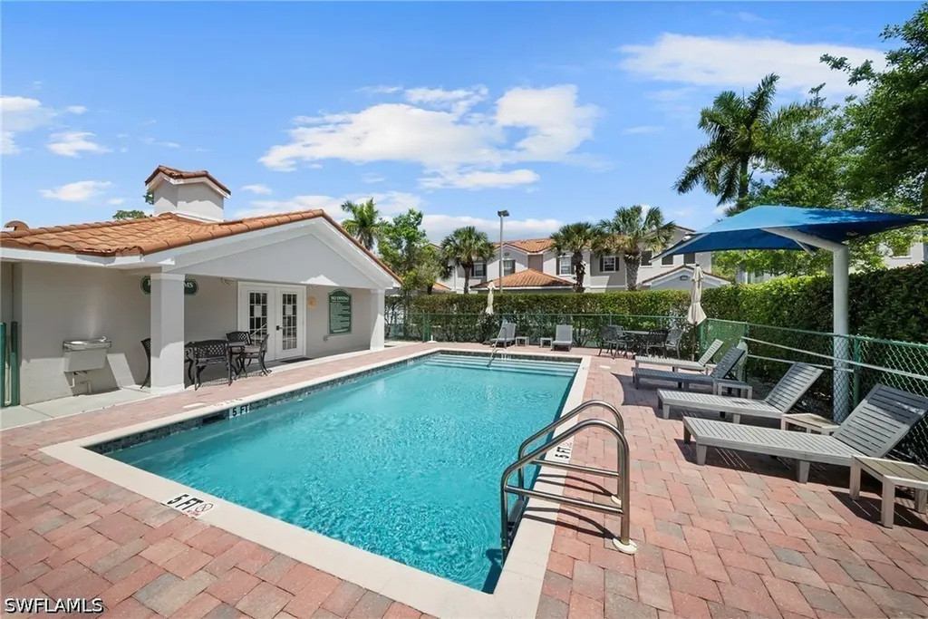 970 Peggy Circle Naples FL 34113