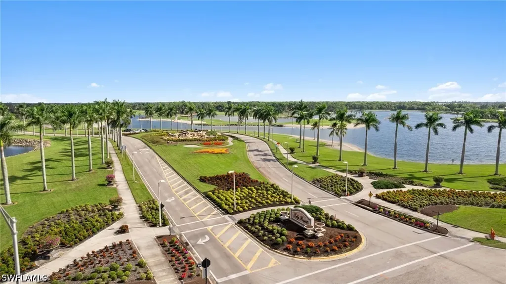 970 Peggy Circle Naples FL 34113