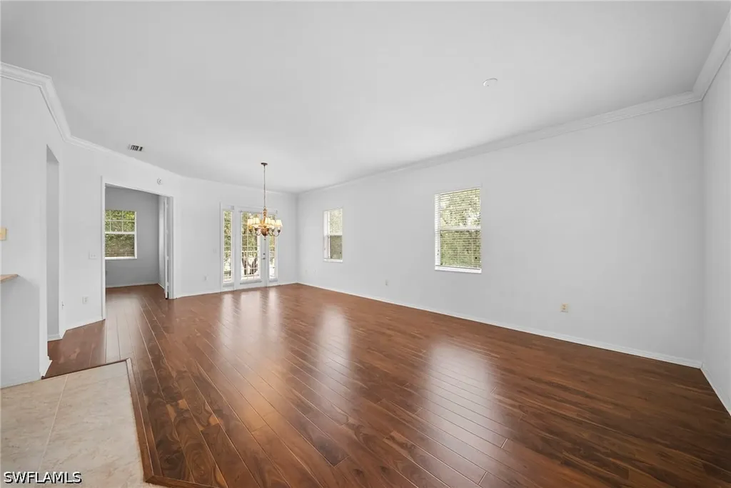 970 Peggy Circle Naples FL 34113