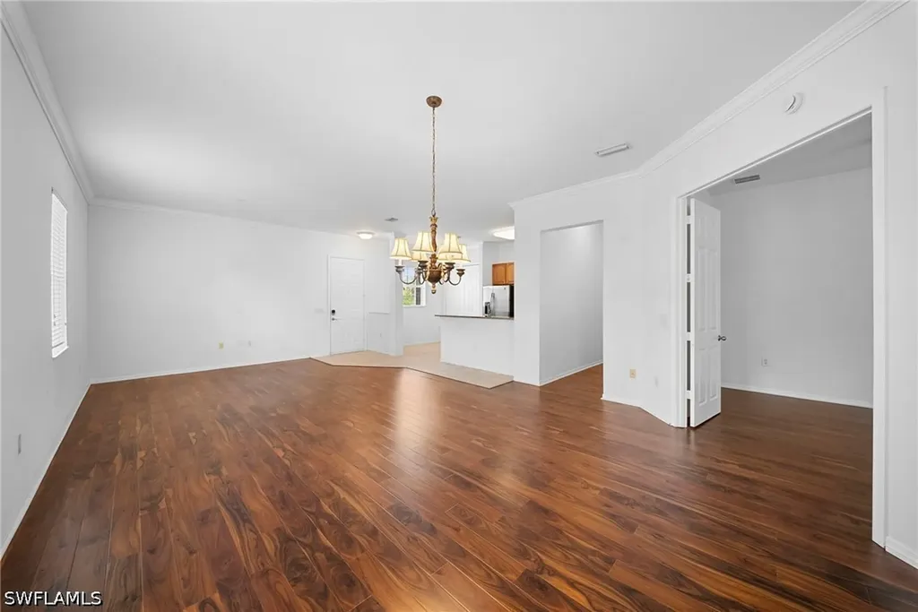 970 Peggy Circle Naples FL 34113