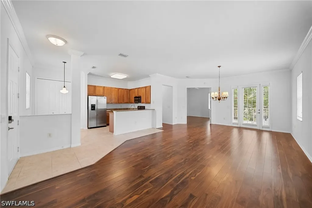 970 Peggy Circle Naples FL 34113