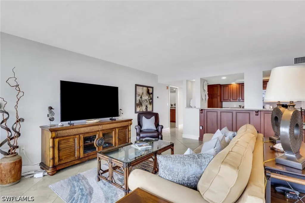 10420 Gulf Shore Drive Naples FL 34108