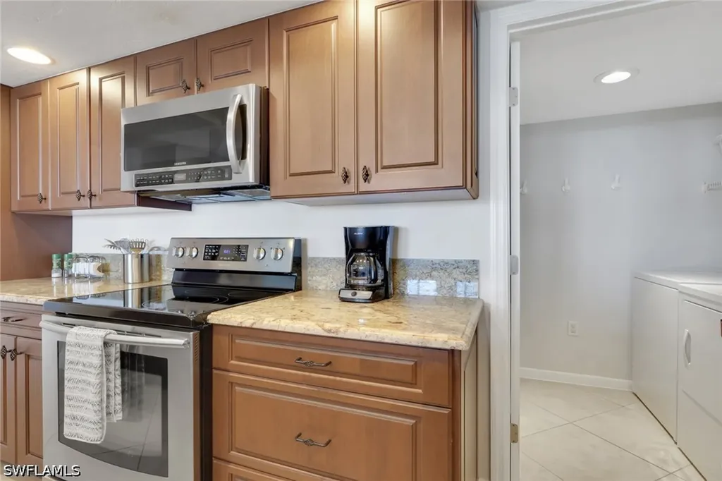 10420 Gulf Shore Drive Naples FL 34108