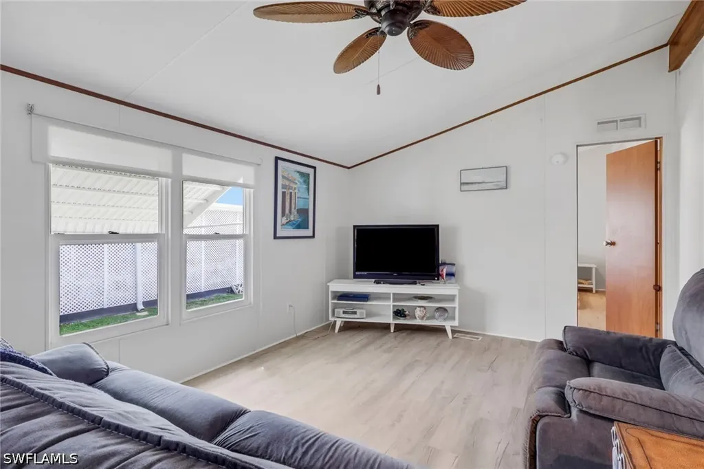 220 Ocean Reef Lane Naples FL 34114