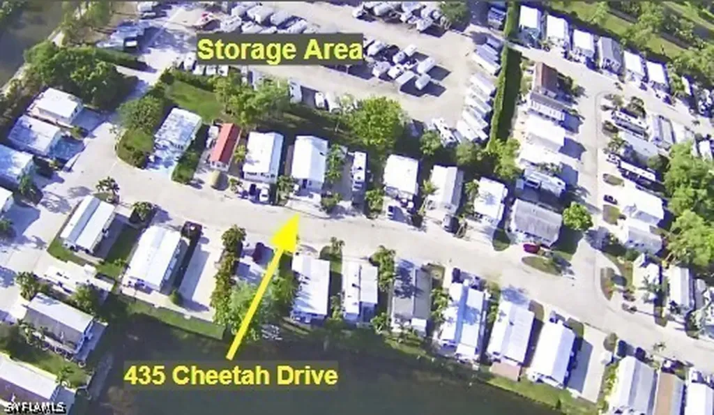 435 Cheetah Drive Naples FL 34114