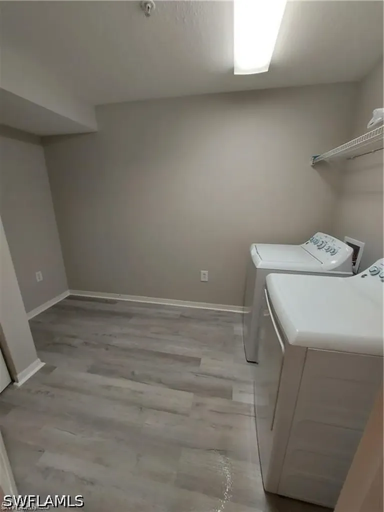 7905 Preserve Circle Naples FL 34119