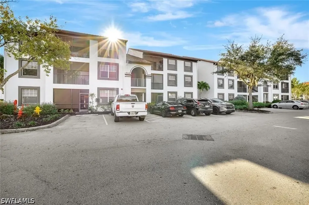 7905 Preserve Circle Naples FL 34119
