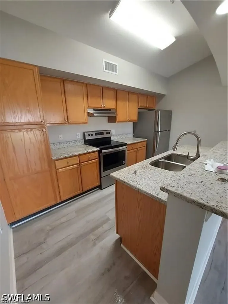 7905 Preserve Circle Naples FL 34119