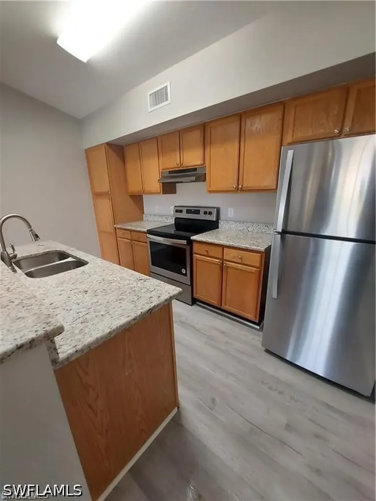 7905 Preserve Circle Naples FL 34119
