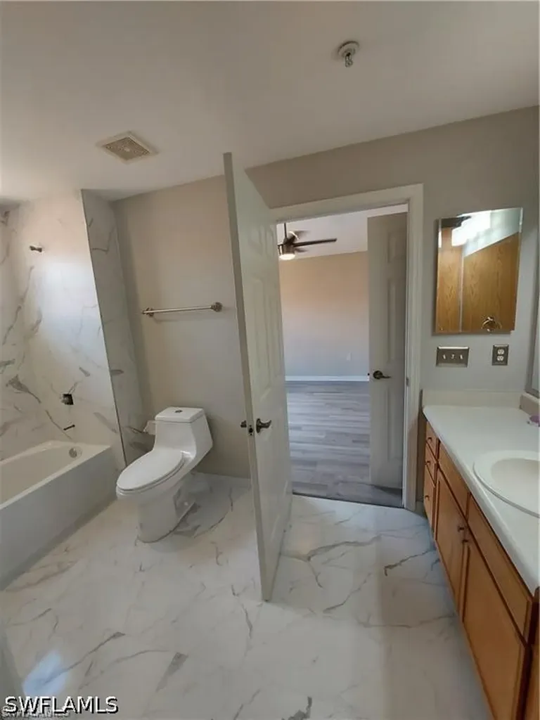 7905 Preserve Circle Naples FL 34119