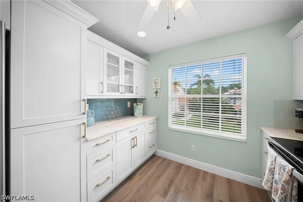 565 Windsor Square Naples FL 34104