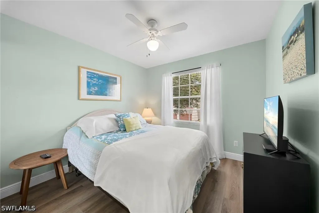 565 Windsor Square Naples FL 34104