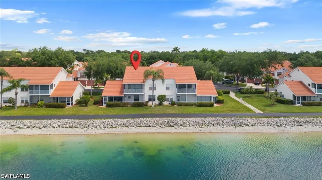 565 Windsor Square Naples FL 34104
