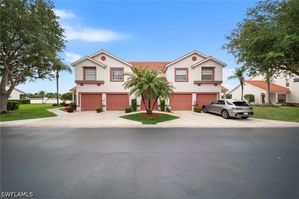 565 Windsor Square Naples FL 34104