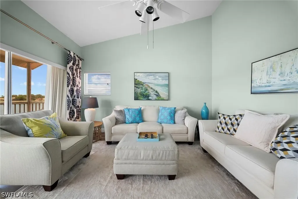 565 Windsor Square Naples FL 34104