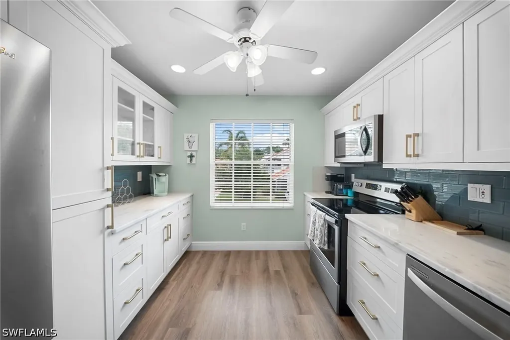565 Windsor Square Naples FL 34104