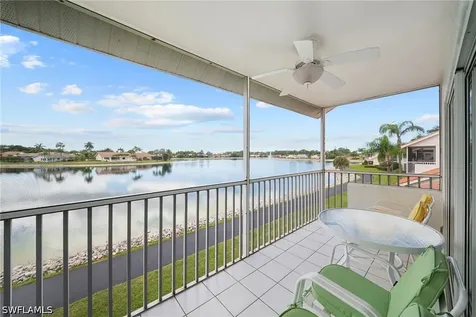 565 Windsor Square Naples FL 34104
