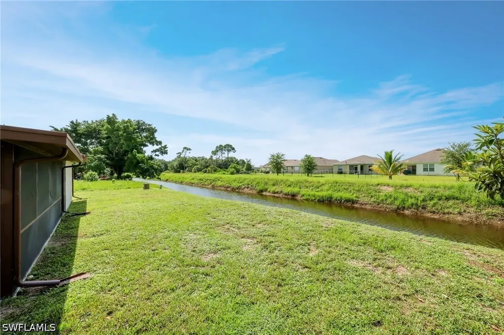 19480 Poppytree Court Lehigh Acres FL 33936