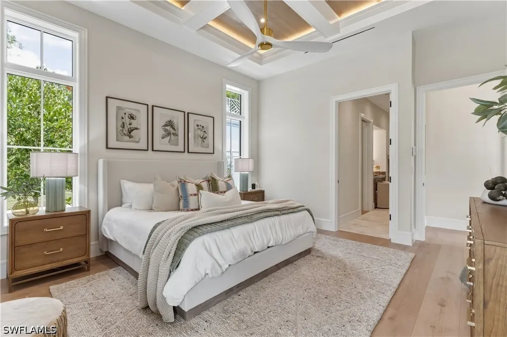 1079 Diana Avenue Naples FL 34103