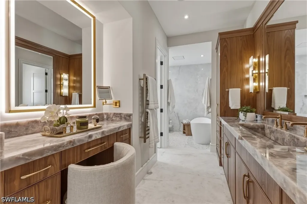 1079 Diana Avenue Naples FL 34103
