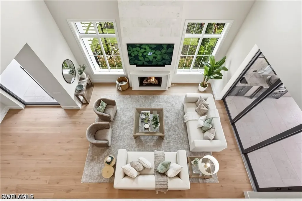 1079 Diana Avenue Naples FL 34103