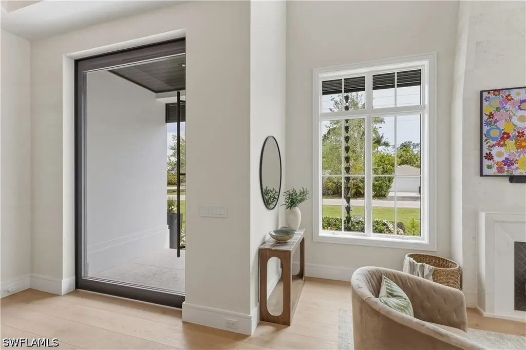 1079 Diana Avenue Naples FL 34103