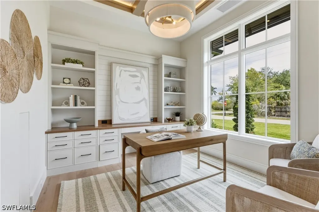 1079 Diana Avenue Naples FL 34103