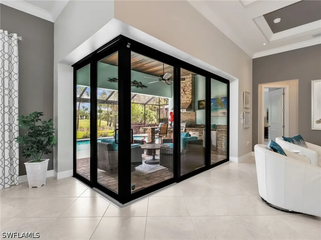 8989 Bahama Swallow Way Naples FL 34120