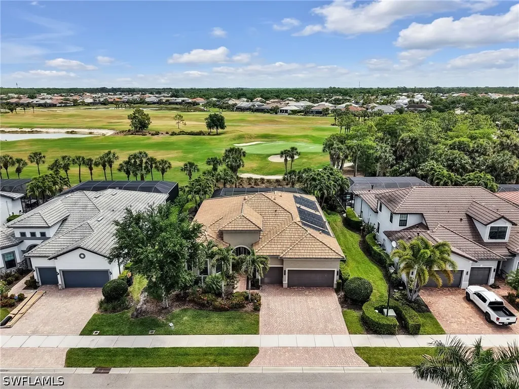 8989 Bahama Swallow Way Naples FL 34120