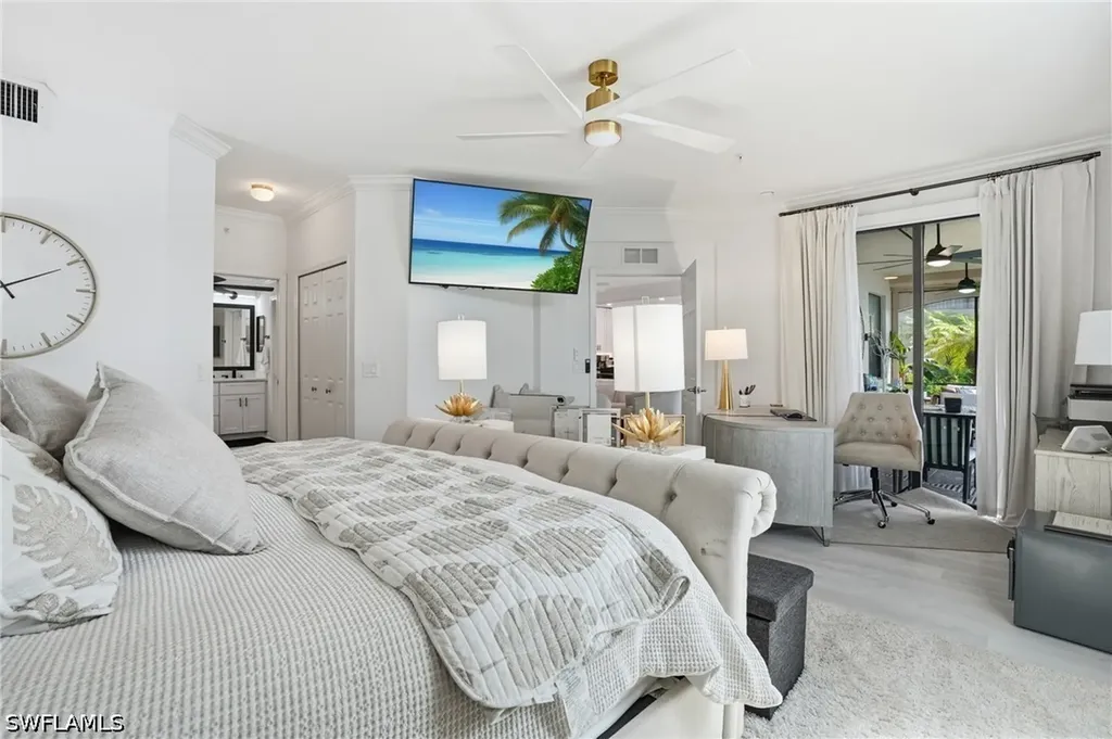 9476 Napoli Lane Naples FL 34113